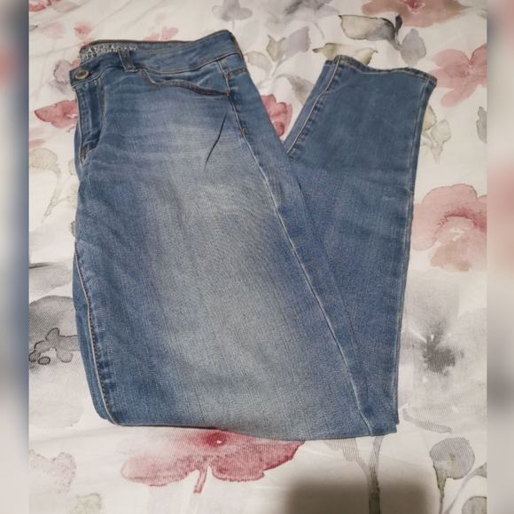 American Eagle Jegging - Picture 3 of 5